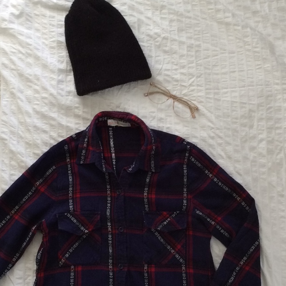 Blue plaid flannel size small